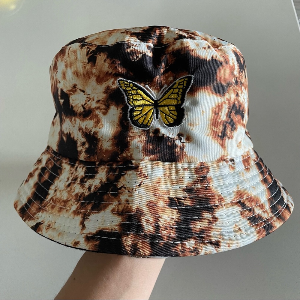 Butterfly Tie-Dye Bucket Hat